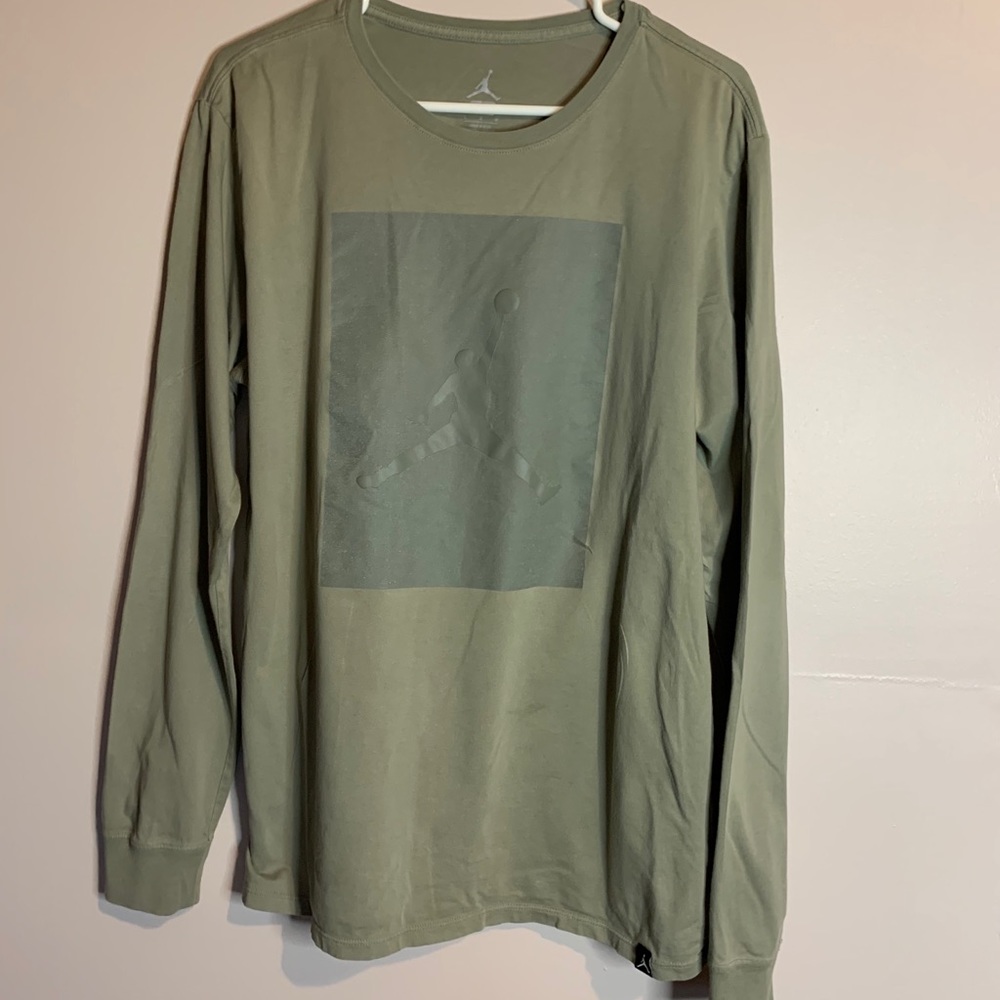 Green Jumpman Graphic Long Sleeve Shirt